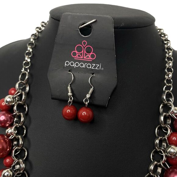 Paparazzi Cranberry Pearl Cluster Statement Necklace & Earring Set - Picture 2 of 4